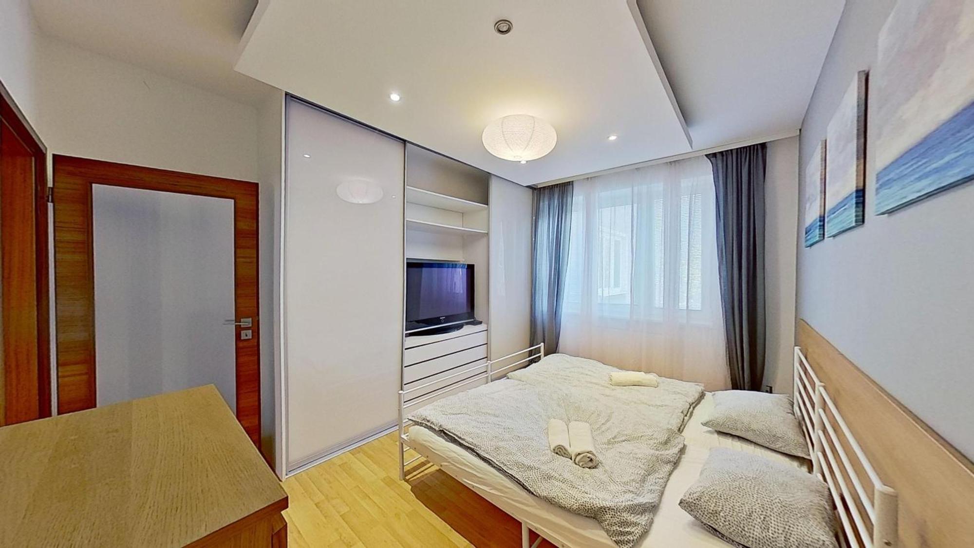 2Br Apt With Free Garage Parking, Close To The Historic Centre Bratislava Esterno foto